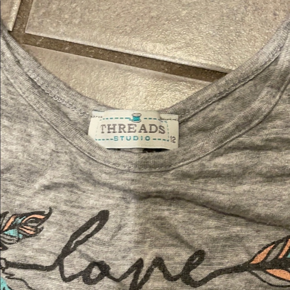 Threads Studio Tank - Picture 3 of 5
